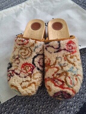 Authentic Chloe Cream Multicolor Shearling Mules